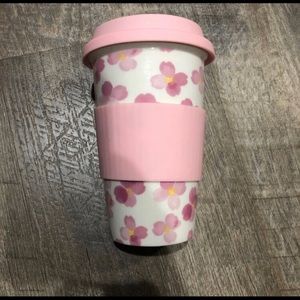 Coffee cup